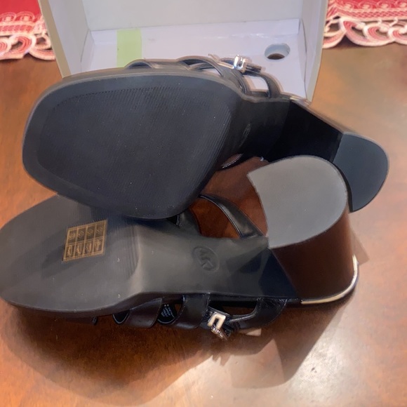Michael Kors Jagger Slide/Sandal Black Size 10 (no lid on box) - Picture 6 of 7